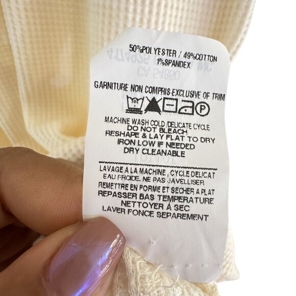 NWOT!TWENTY Montréal Women's High Neck Sleeveless White Mini Sweater Dress Small - Picture 8 of 10